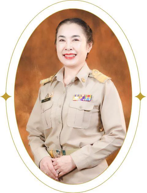 นางชีวพร สุริยศ
