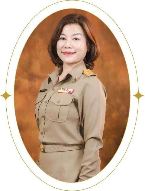 นางสาวกนกพร  โกษาวัง