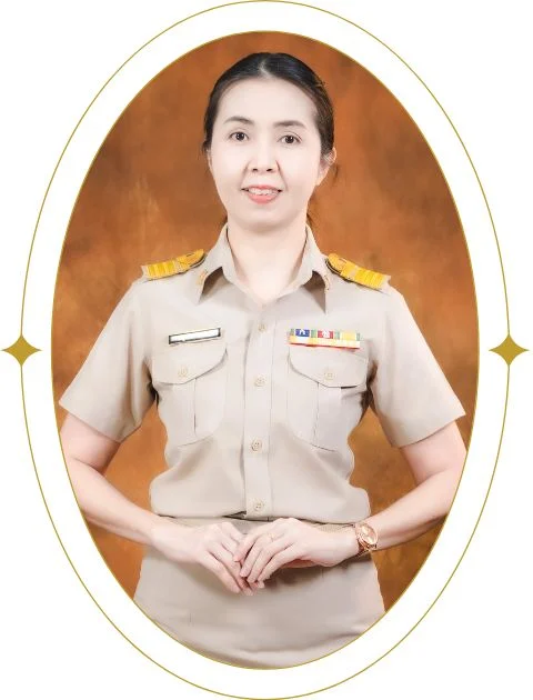 นางสาวเบญจมาศ   อินเตชะ